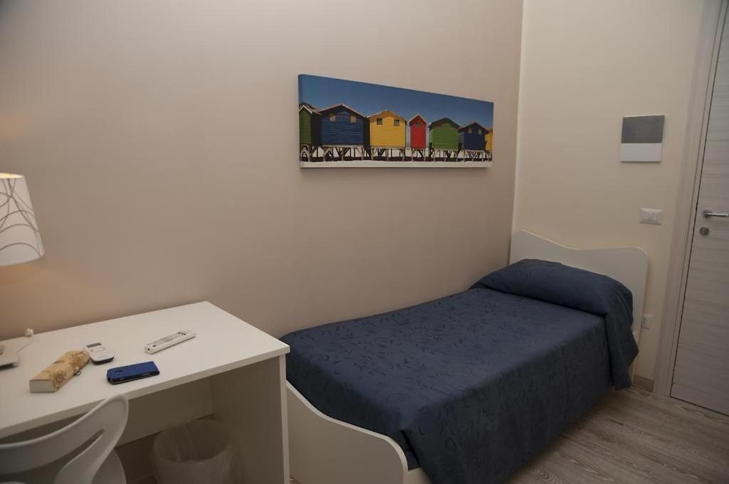 4Rooms Guest House Free Wi-Fi Salerno Exteriér fotografie