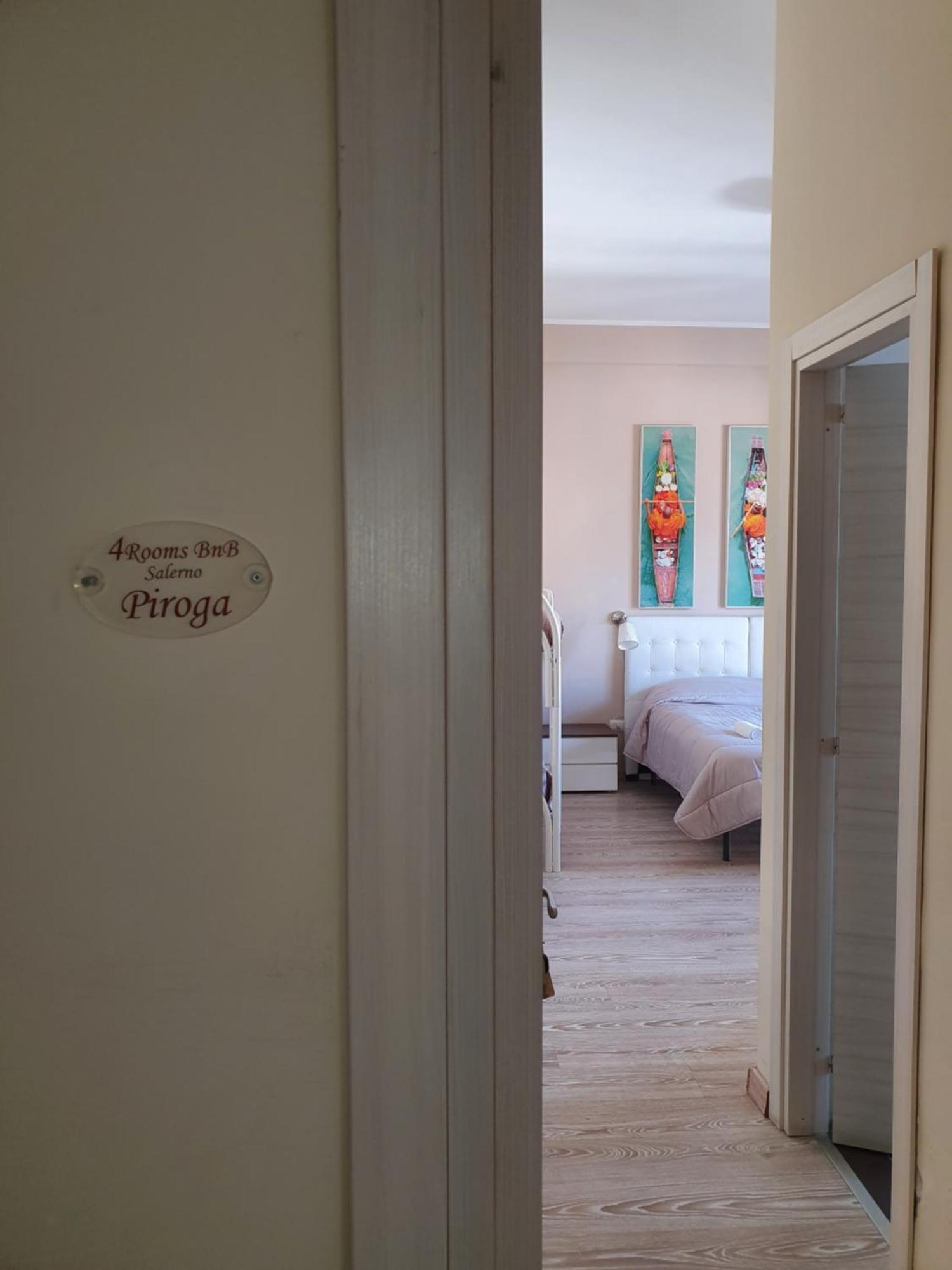 4Rooms Guest House Free Wi-Fi Salerno Exteriér fotografie